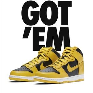 SB Dunk High ‘Varsity Maize’